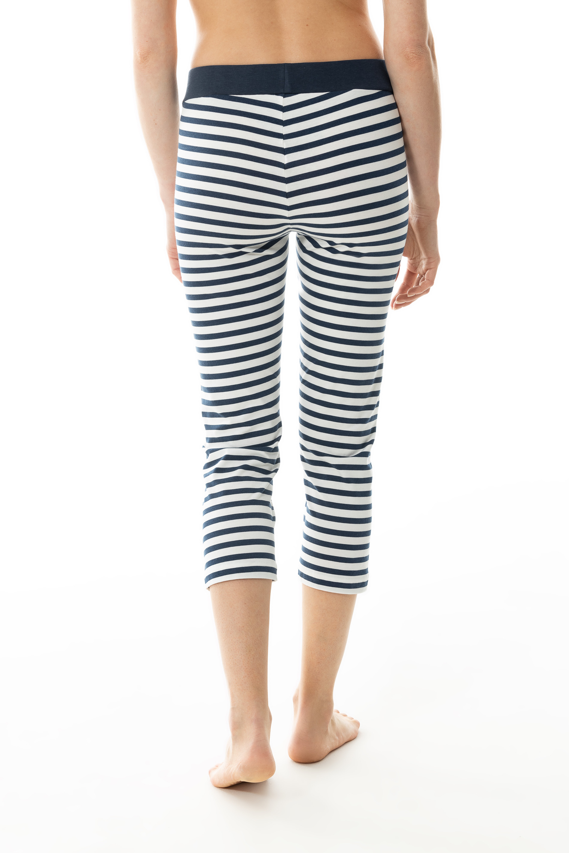 pants 3/4 length