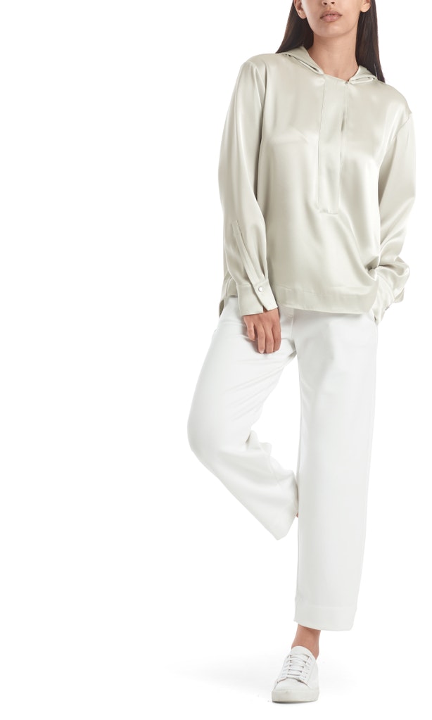 Blusenshirt mit Kapuze aus Satin