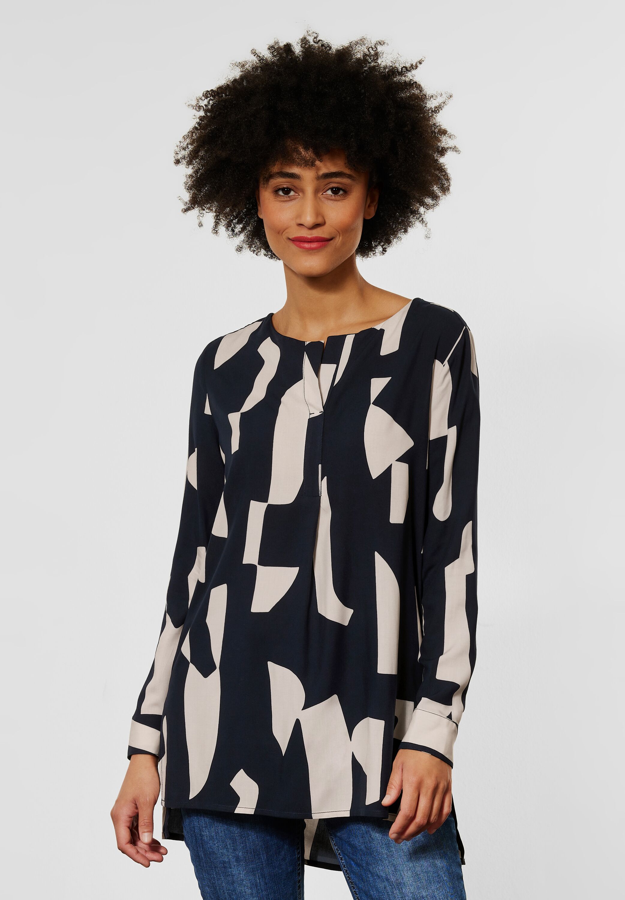 Longbluse mit Kellerfalte