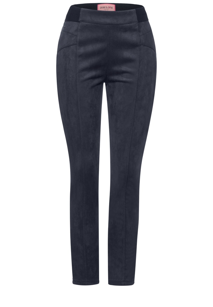 Slim Fit Hose in Velours