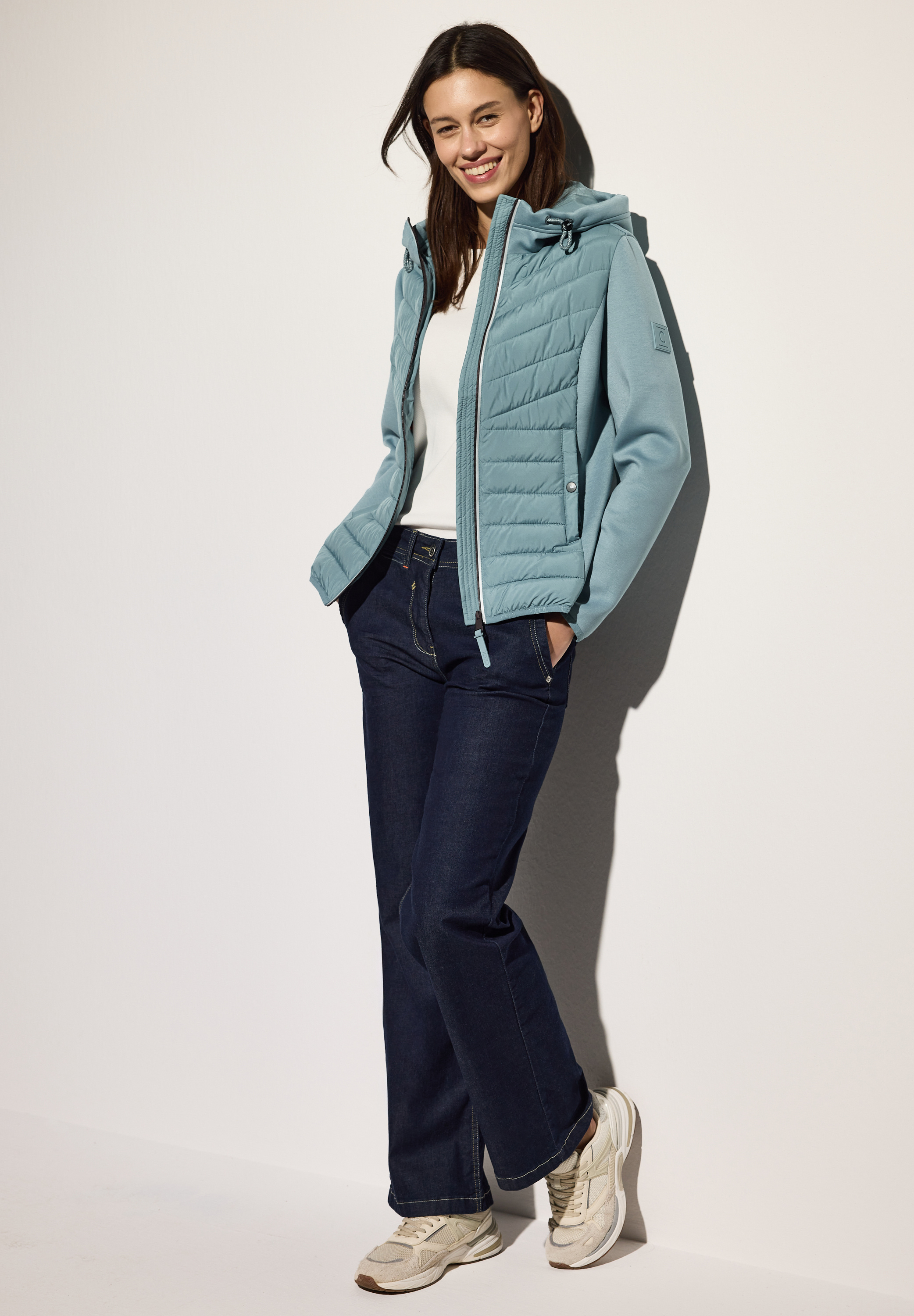 Scuba Jacke mit Kapuze