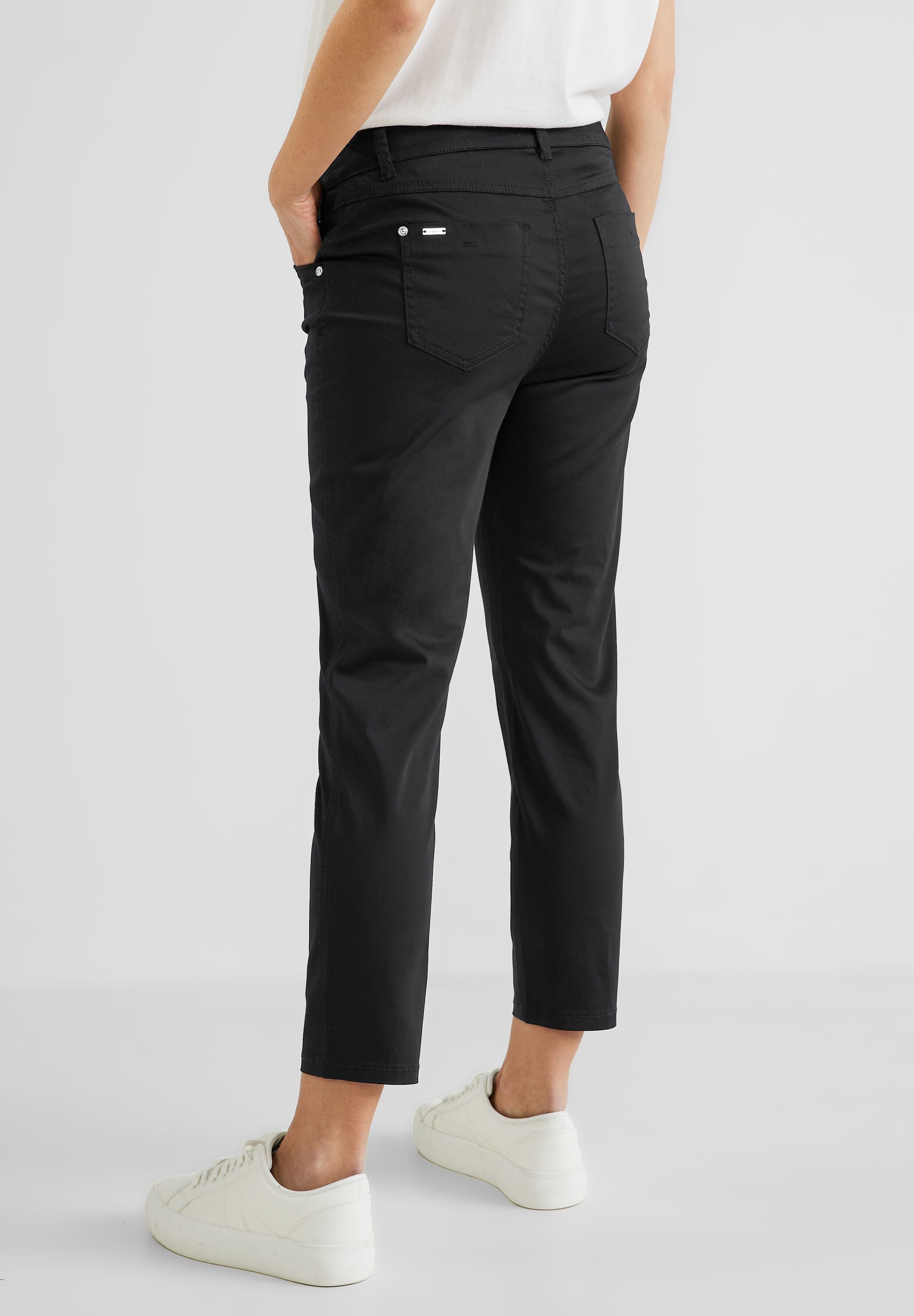 Casual Fit Seidenoptik Hose