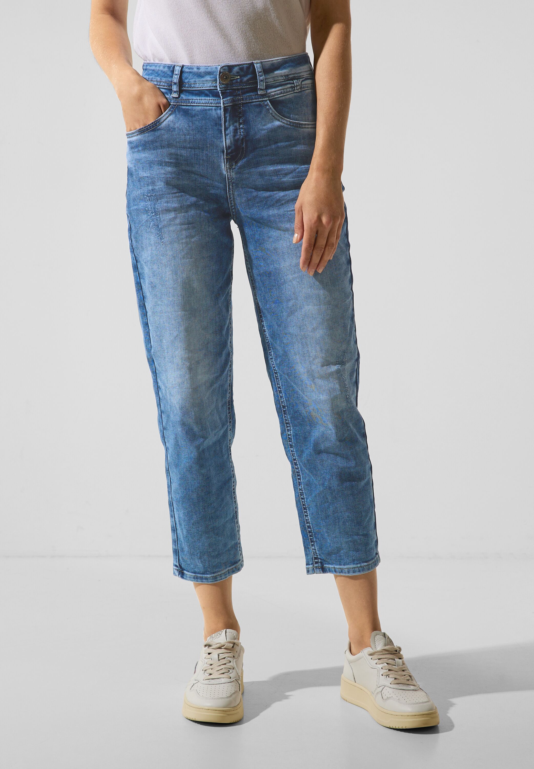 Casual Fit Jeans