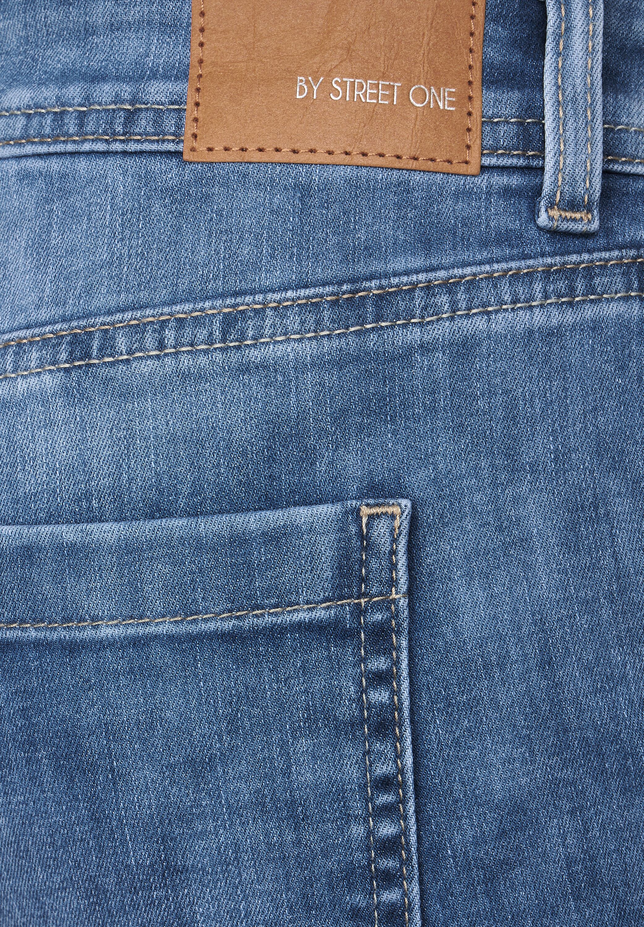 Casual Fit 7/8 Jeans