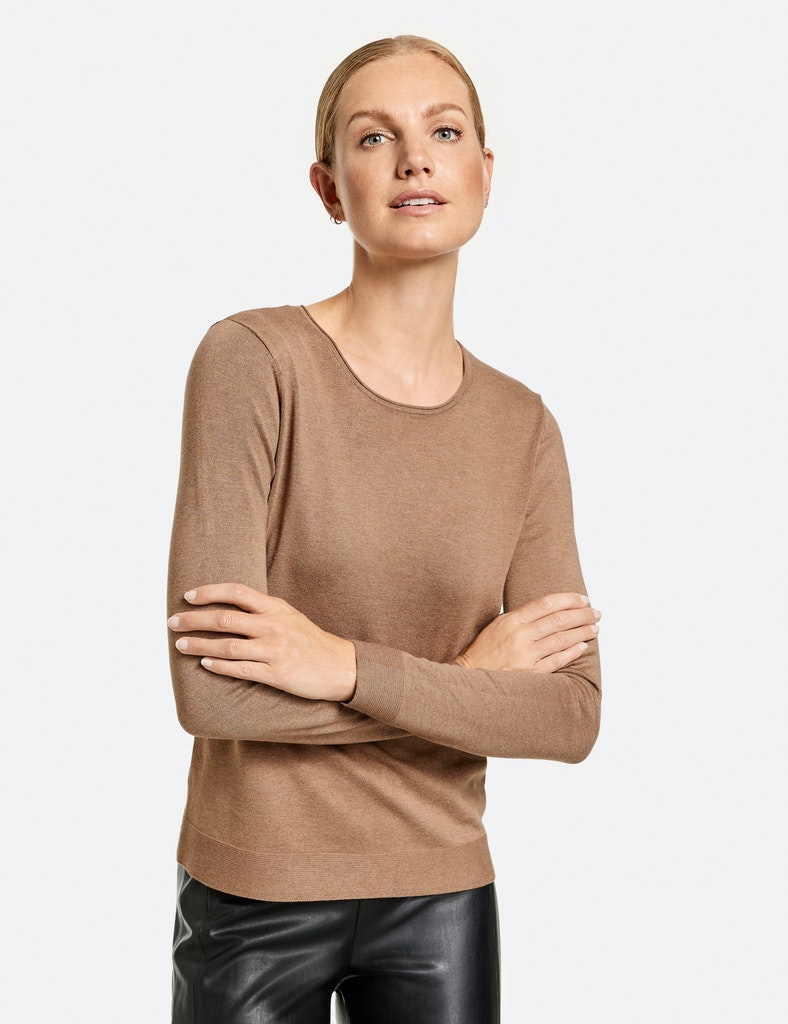 Pullover aus feinem Garngemisch