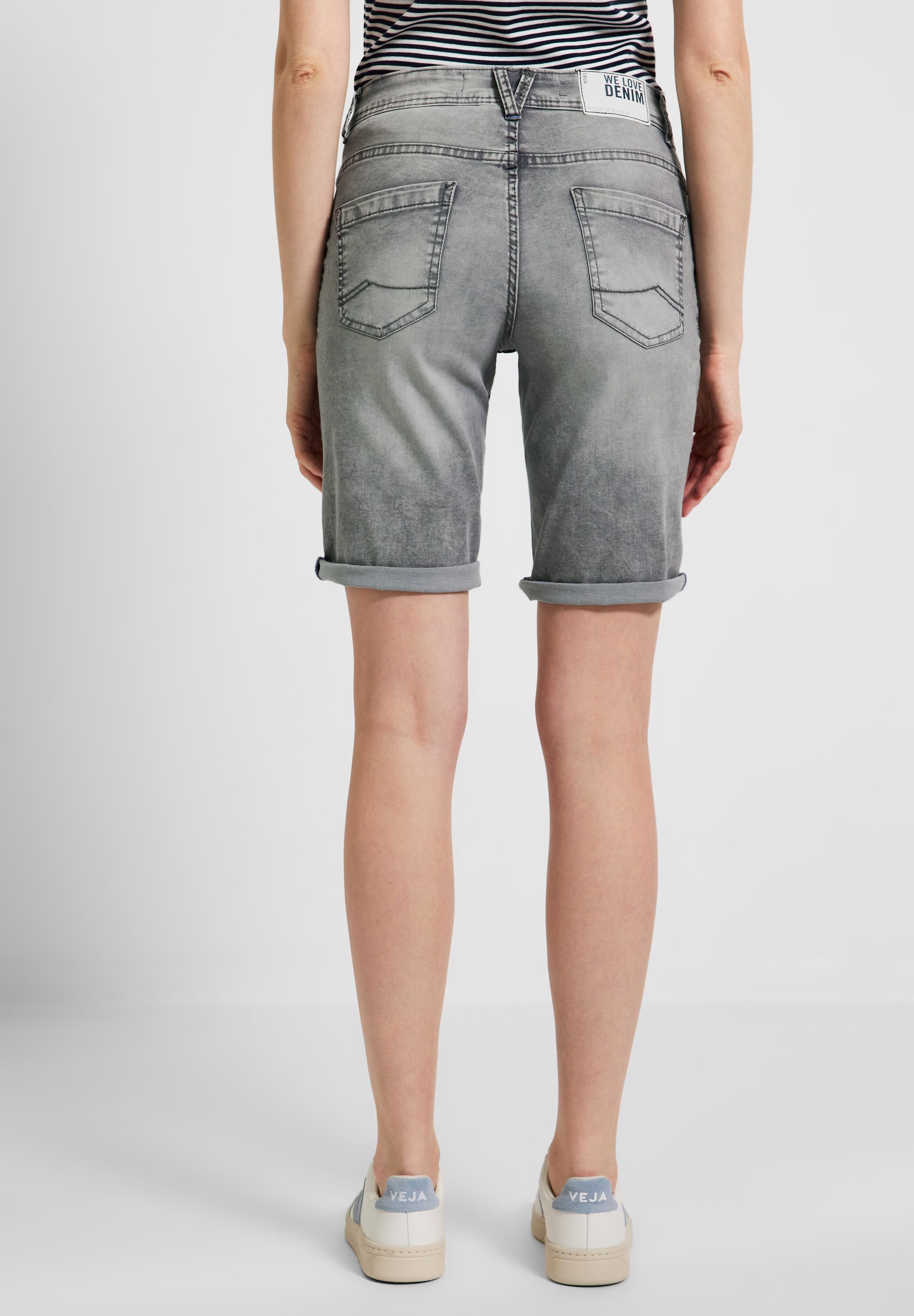 Loose Fit Jeansshorts