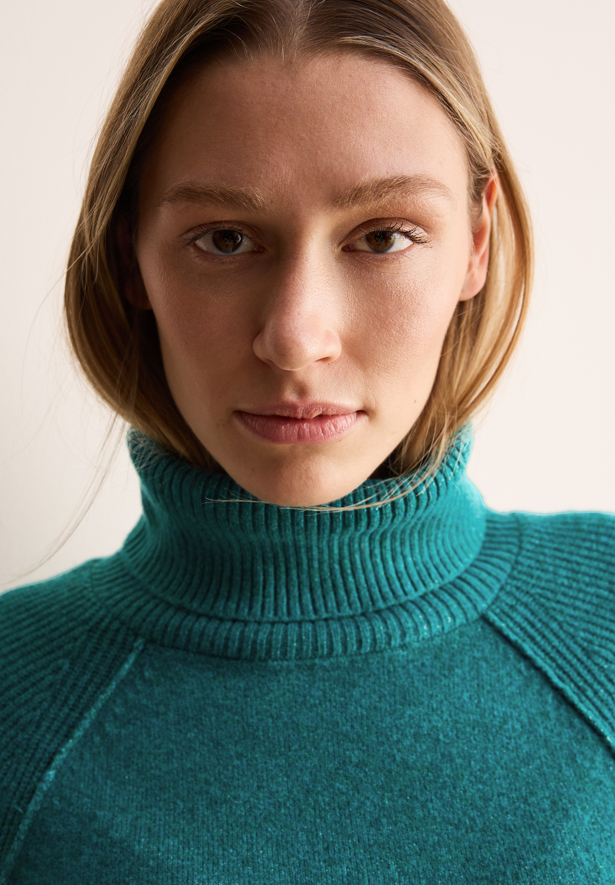 Rollkragenpullover