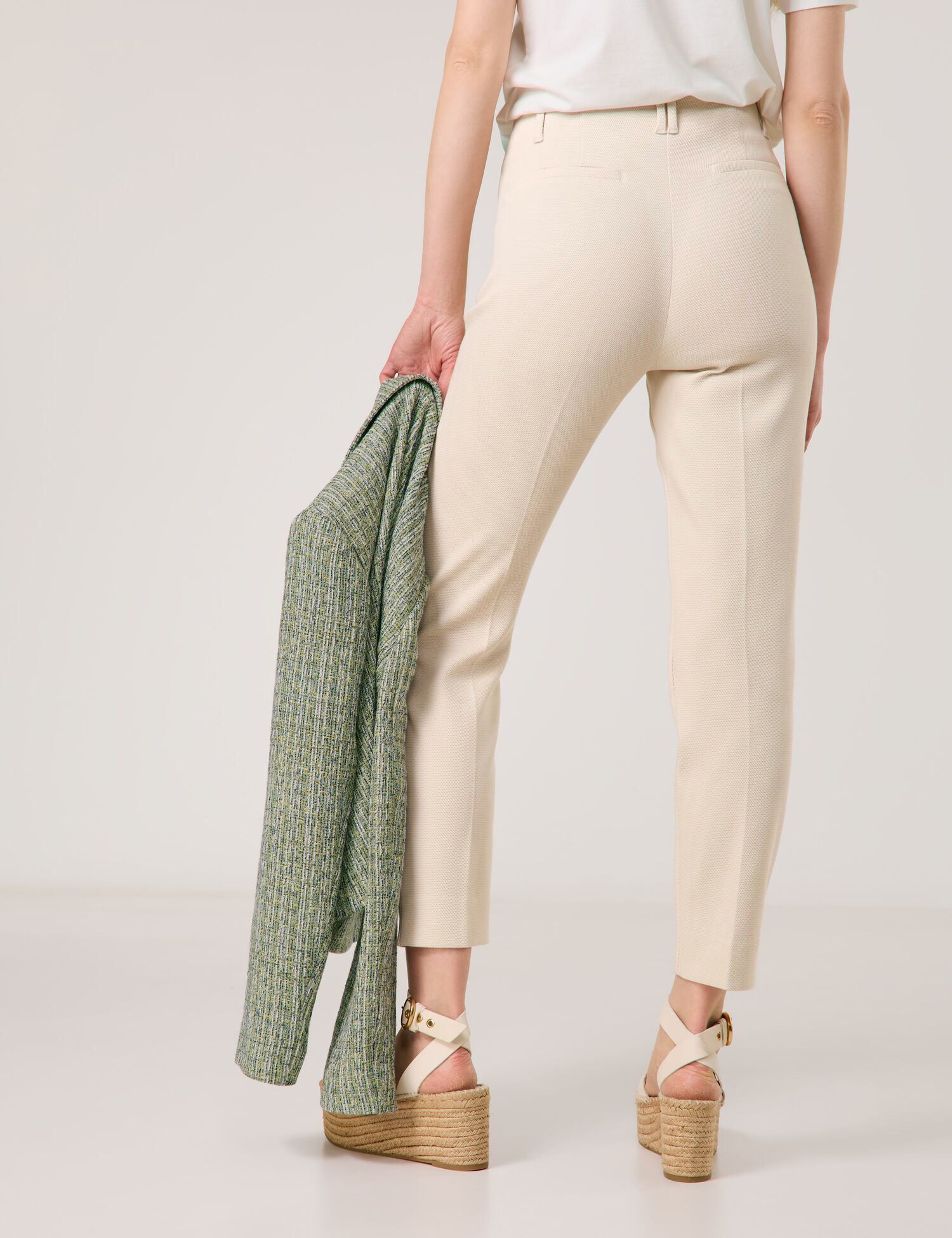 Bundlose Stretchhose mit Strukturoptik