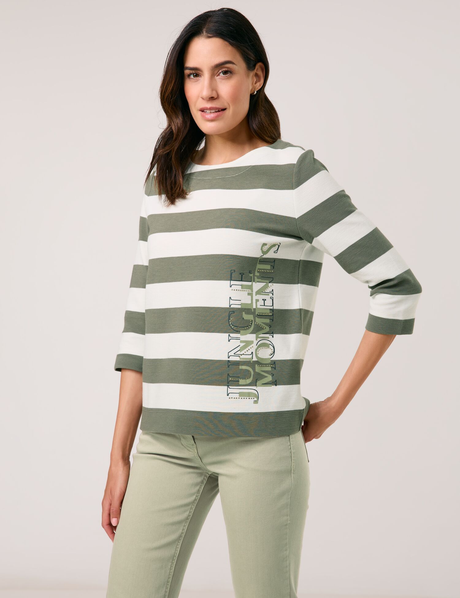3/4 Arm Shirt mit Ziersteinchen und Struktur