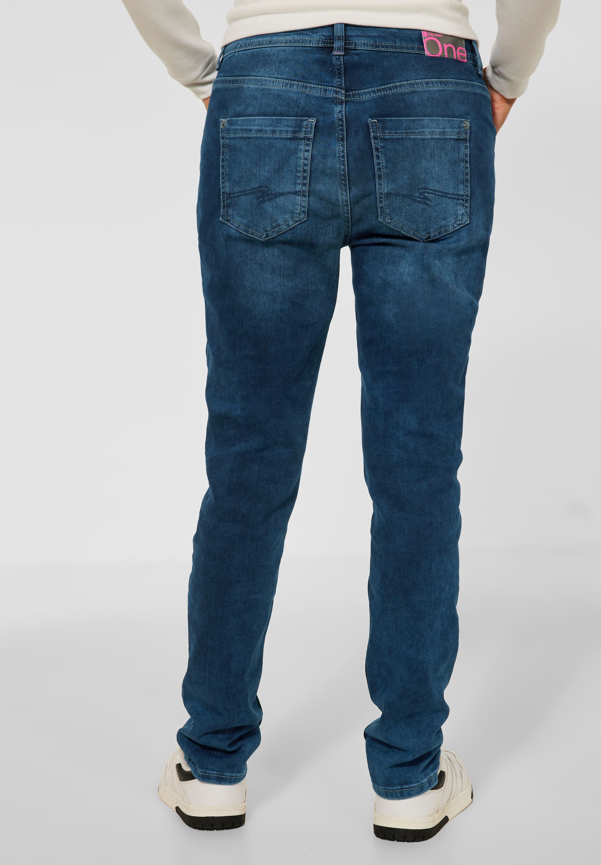 Loose Fit Jeans