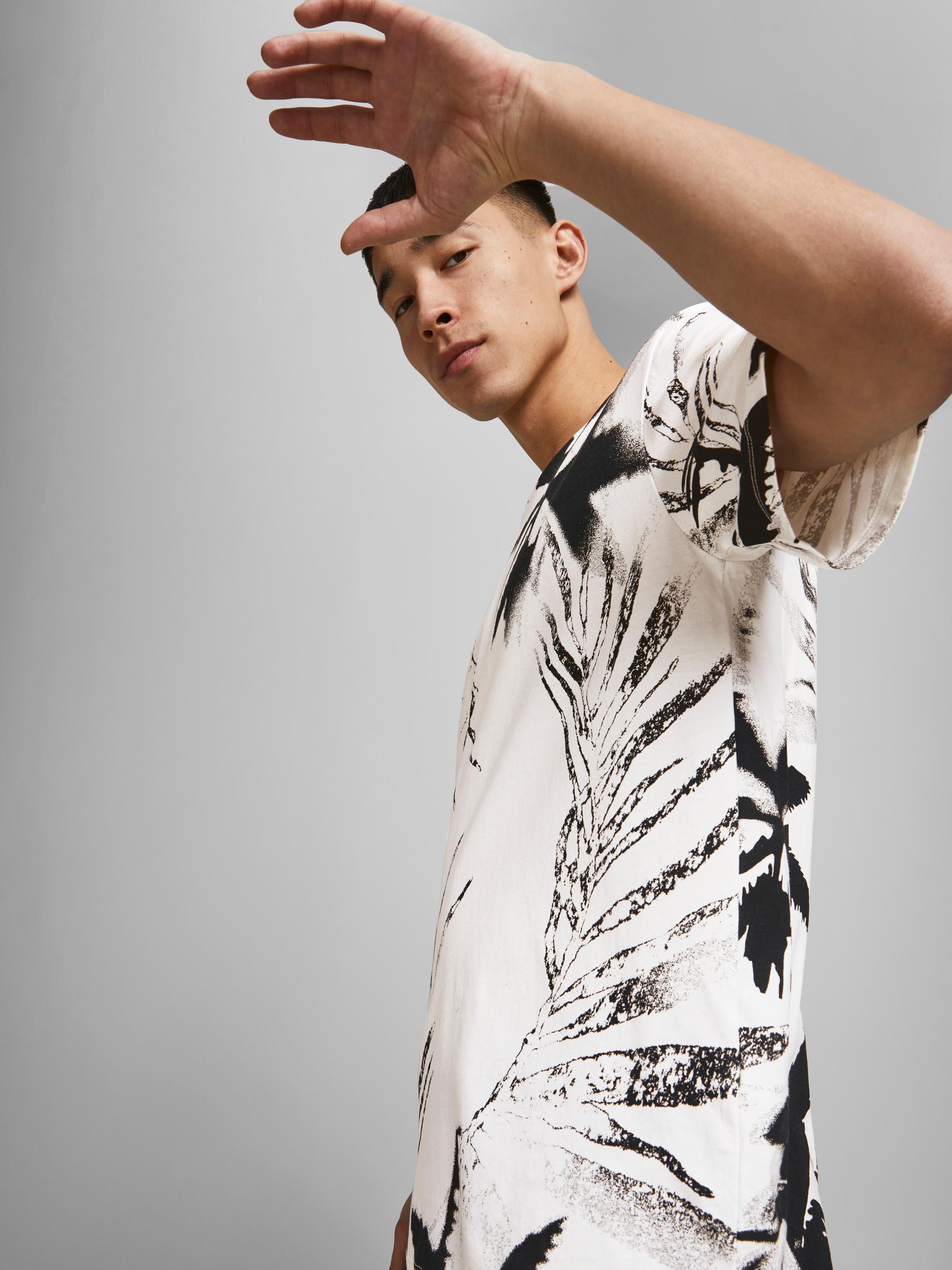 JORCOCO TEE SS CREW NECK BLK