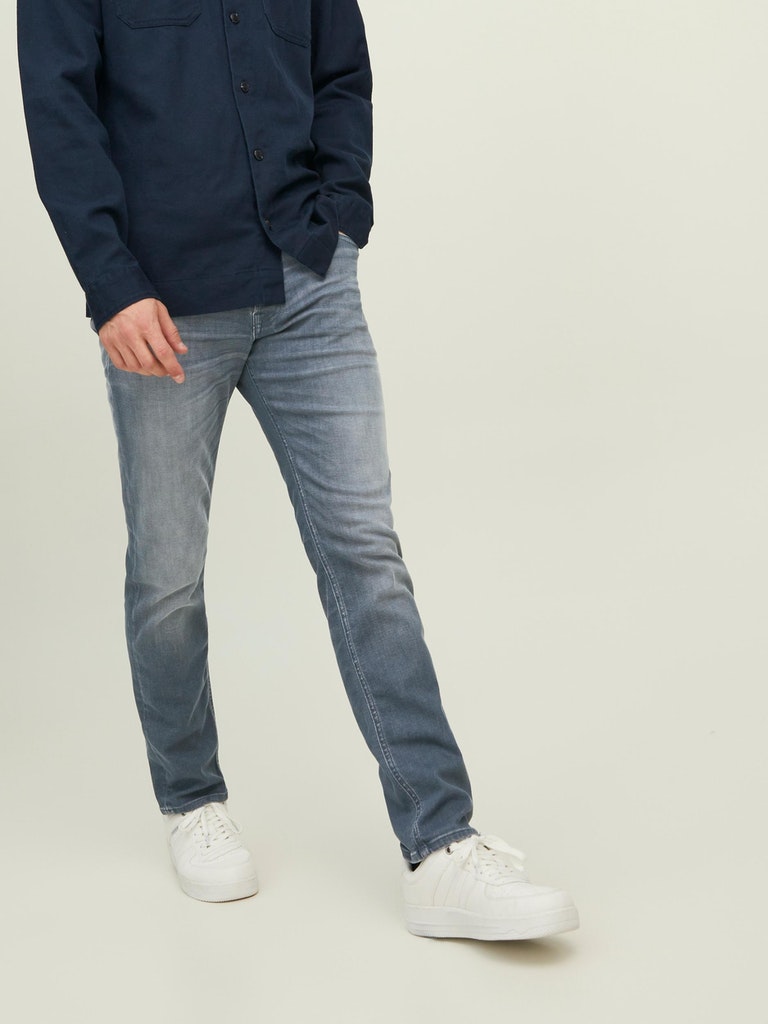 JJITIM JJOLIVER JOS 319 NOOS